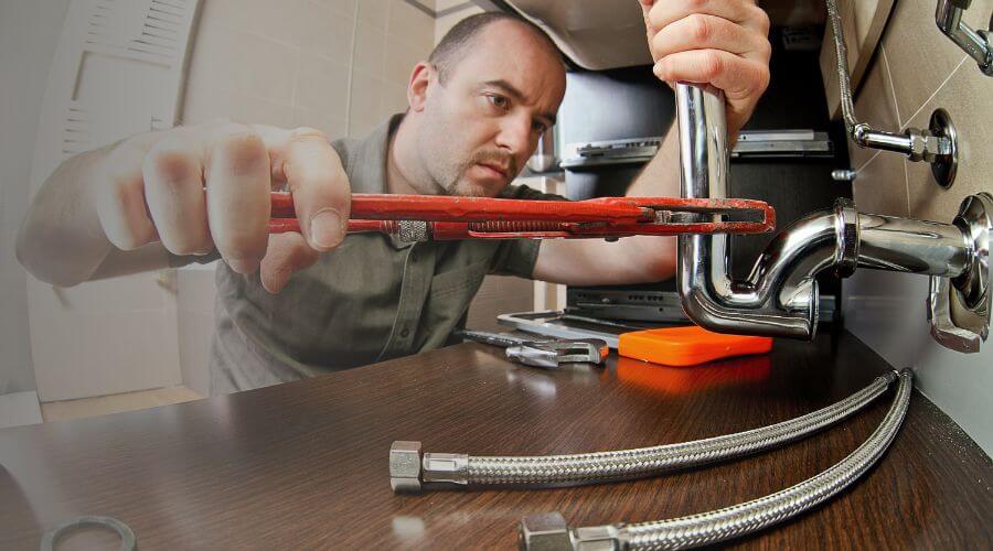 Local sewer line repair in South Carver, MA